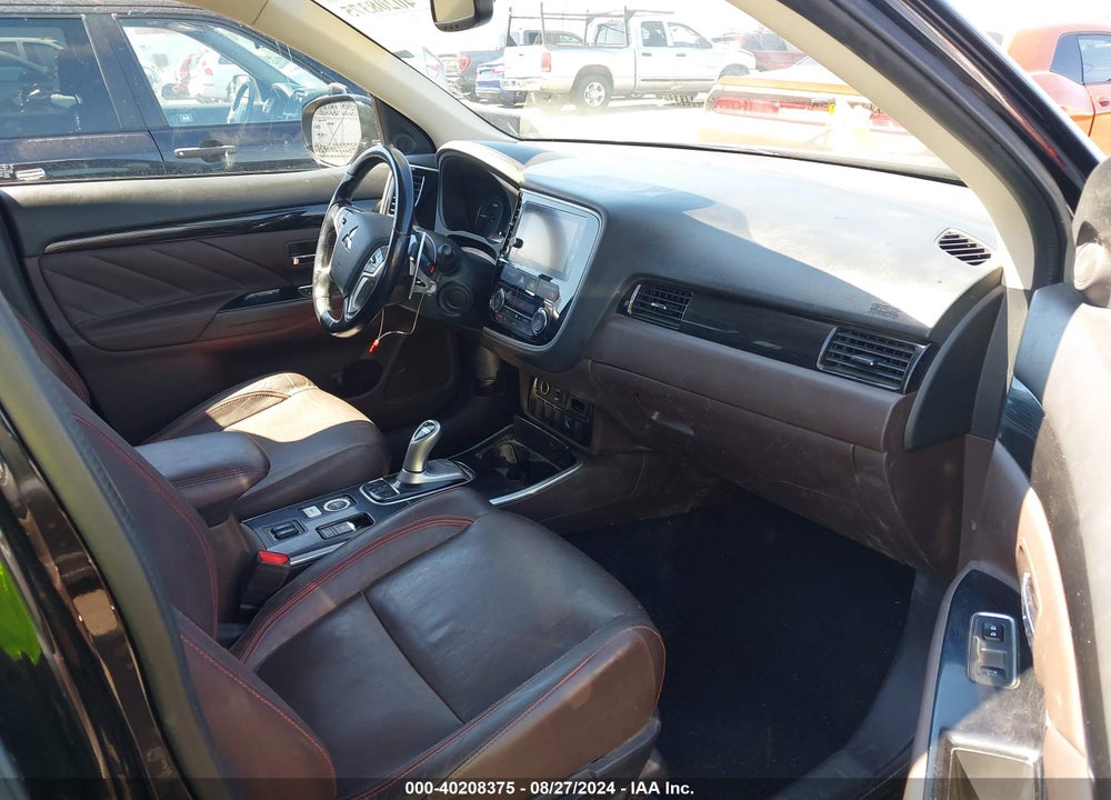 2018 MITSUBISHI OUTLANDER PHEV SEL VIN: JA4J24A58JZ047364