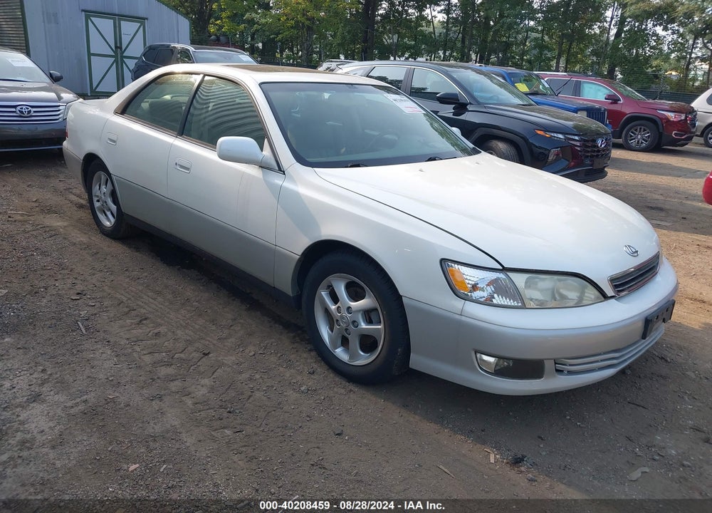 2001 LEXUS ES 300 VIN: JT8BF28G510328650