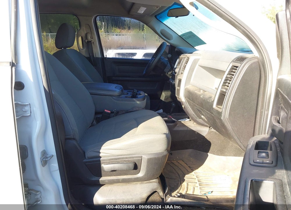 2015 RAM 2500 TRADESMAN VIN: 3C6TR5CT9FG513491