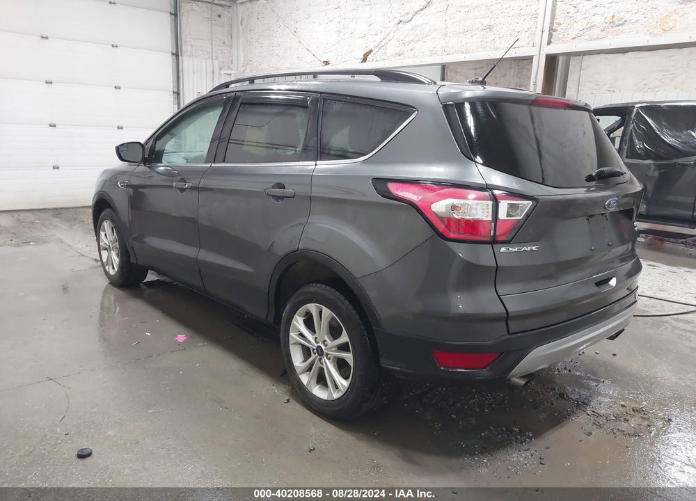 2018 FORD ESCAPE SE VIN: 1FMCU9GD4JUC41080