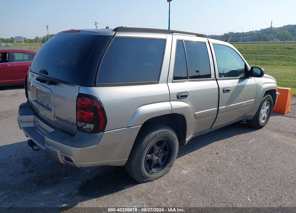 2002 CHEVROLET TRAILBLAZER LS VIN: 1GNDT13S822387195