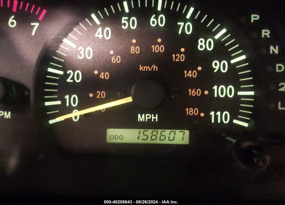 2004 TOYOTA TUNDRA LIMITED V8 VIN: 5TBDT48104S455309