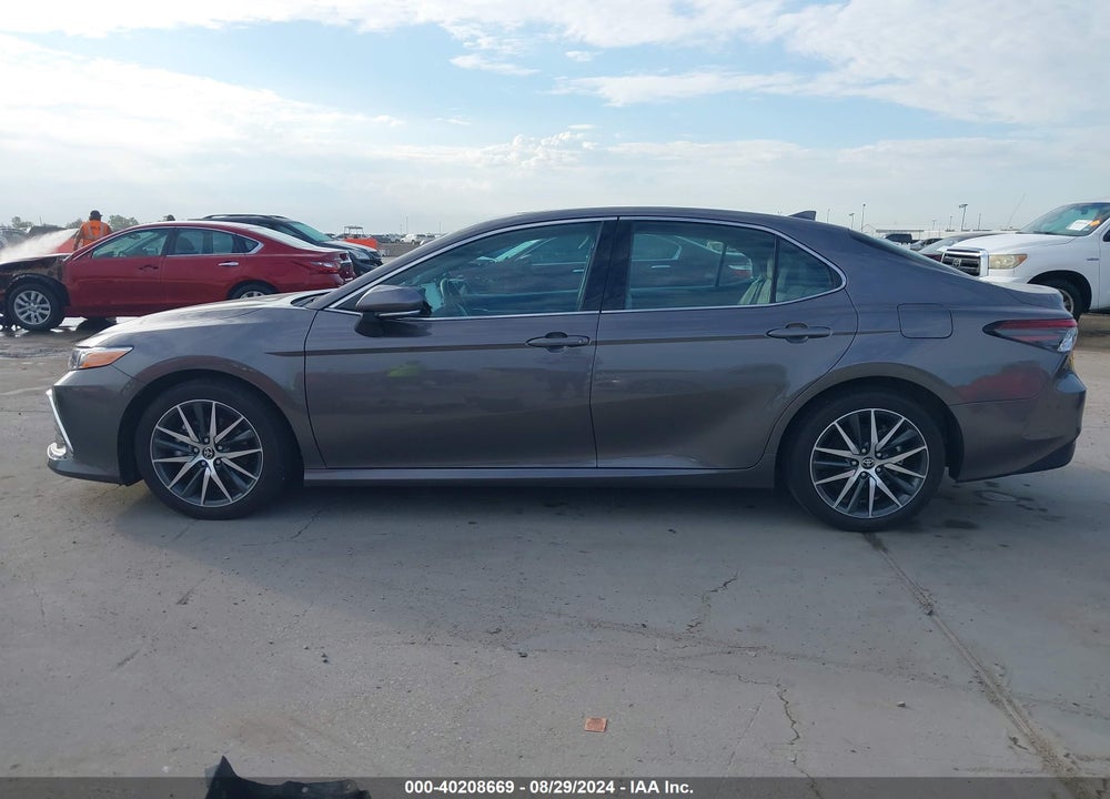 2022 TOYOTA CAMRY XLE HYBRID VIN: 4T1F31AK6NU591535