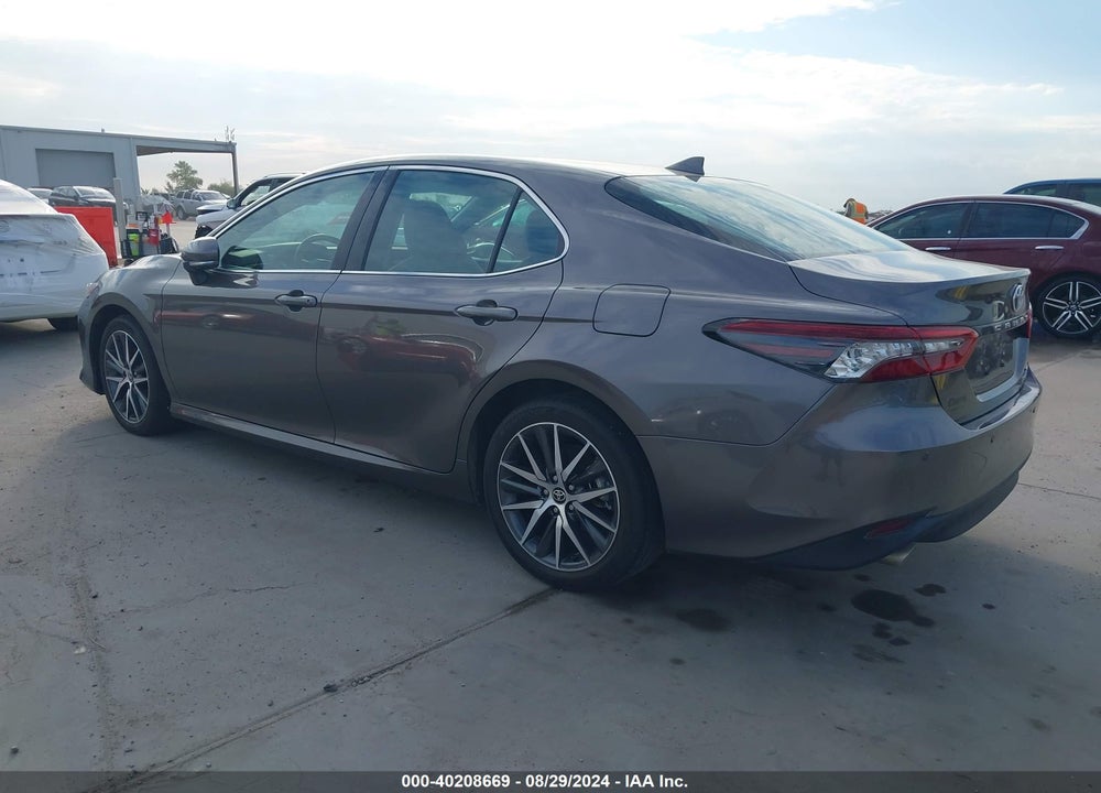 2022 TOYOTA CAMRY XLE HYBRID VIN: 4T1F31AK6NU591535