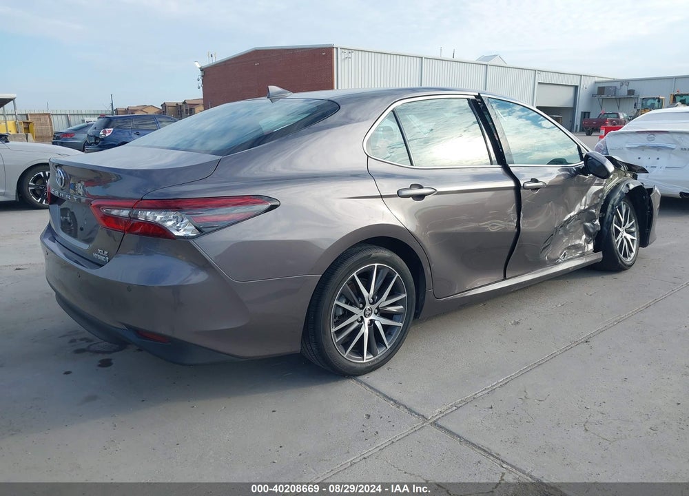 2022 TOYOTA CAMRY XLE HYBRID VIN: 4T1F31AK6NU591535