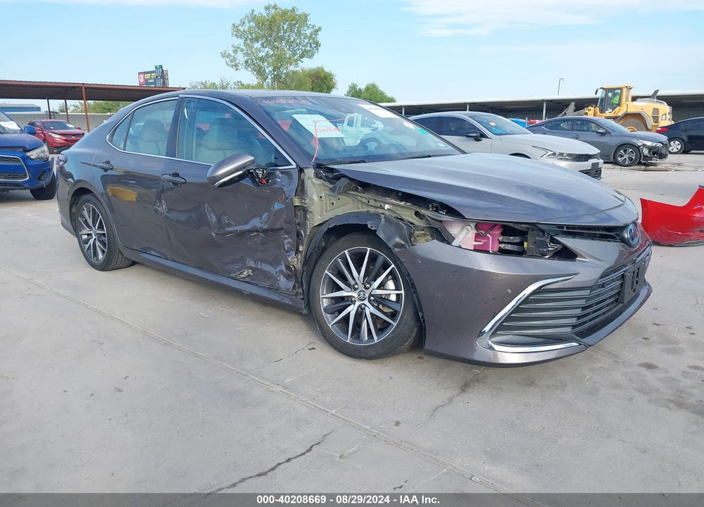 2022 TOYOTA CAMRY XLE HYBRID VIN: 4T1F31AK6NU591535