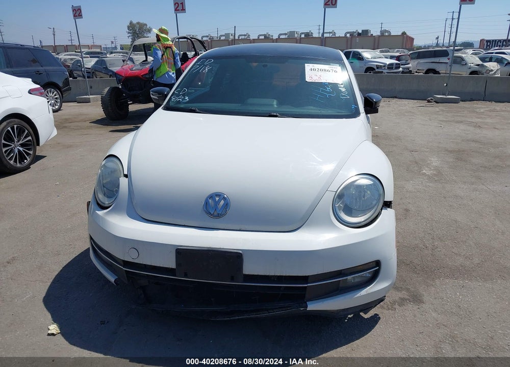 2012 VOLKSWAGEN BEETLE VIN: 3VWVA7AT0CM653317