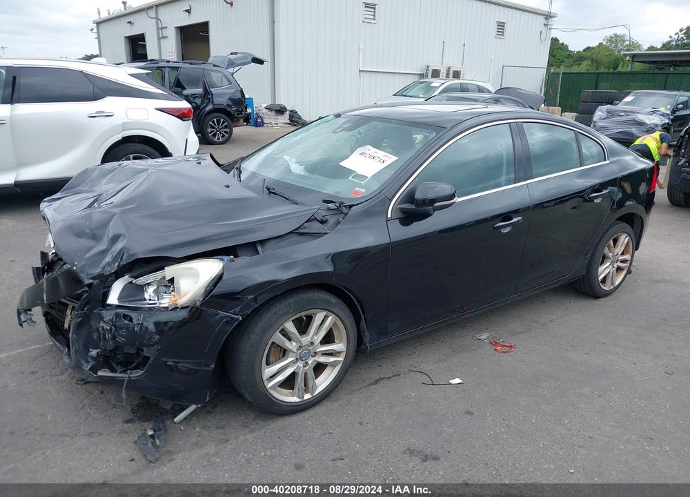 2013 VOLVO S60 T5/T5 PLATINUM/T5 PREMIER/T5 PREMIER PLUS VIN: YV1612FH5D2205480