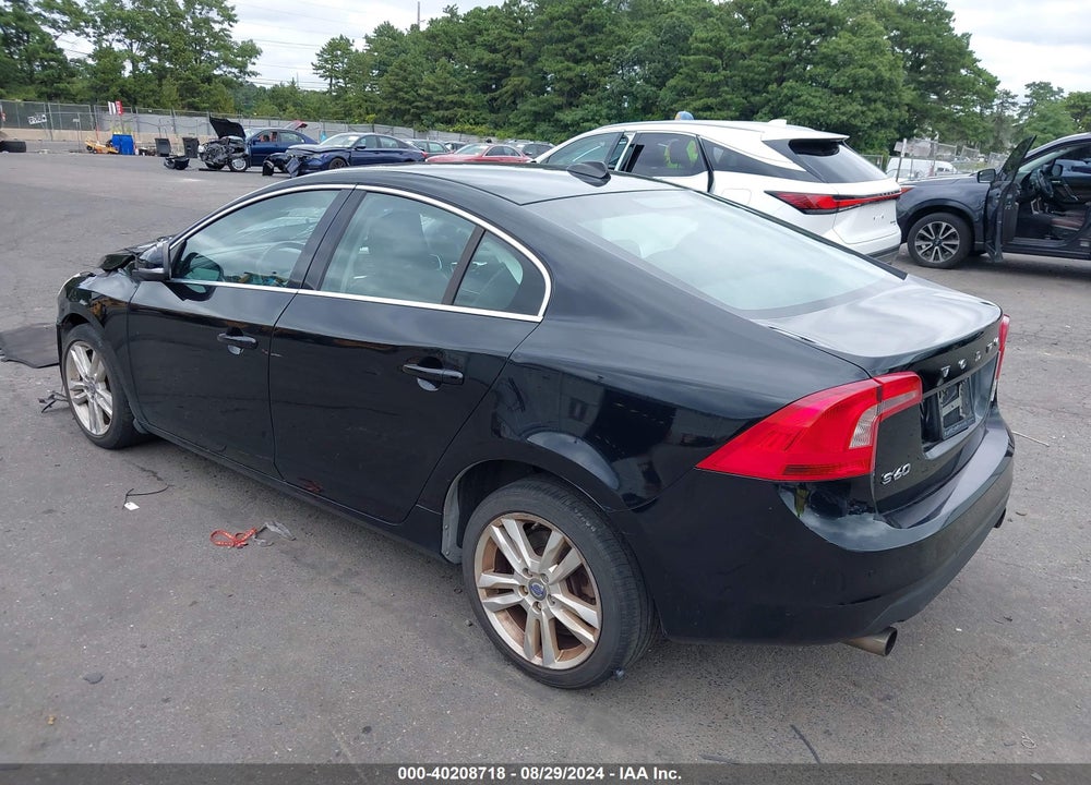 2013 VOLVO S60 T5/T5 PLATINUM/T5 PREMIER/T5 PREMIER PLUS VIN: YV1612FH5D2205480