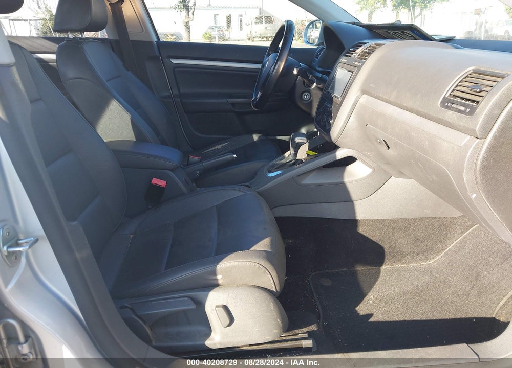 2009 VOLKSWAGEN JETTA VIN: 3VWRZ71K59M122687