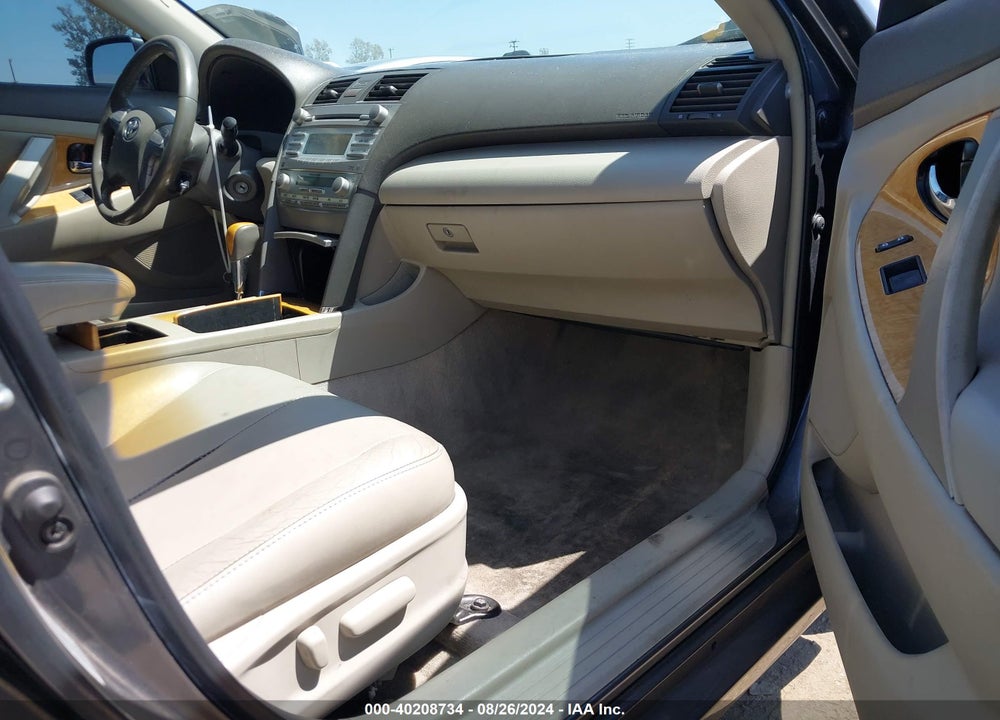 2007 TOYOTA CAMRY XLE VIN: 4T1BE46K37U147177