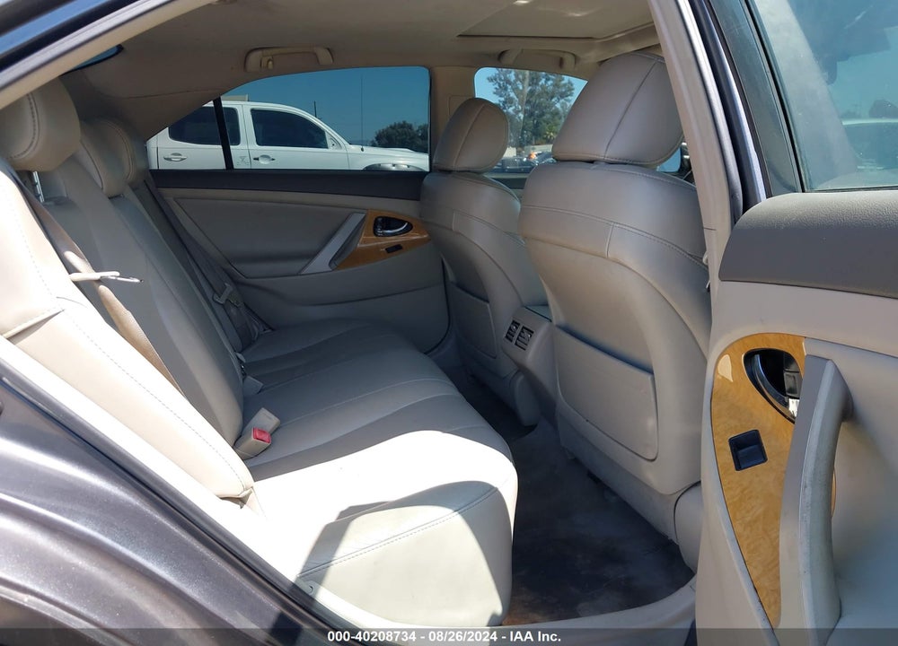 2007 TOYOTA CAMRY XLE VIN: 4T1BE46K37U147177