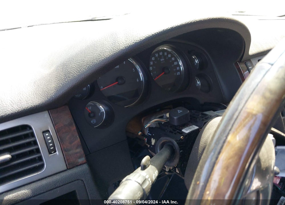 2007 GMC YUKON DENALI VIN: 1GKFK63867J156058