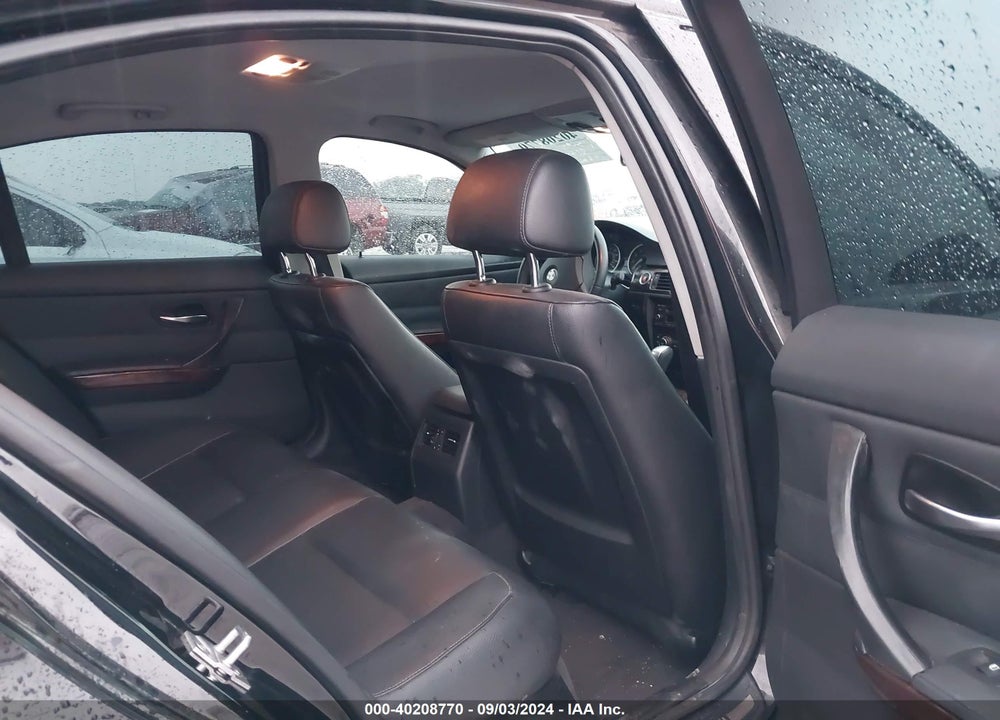 2011 BMW 328I VIN: WBAPH7G50BNN05427