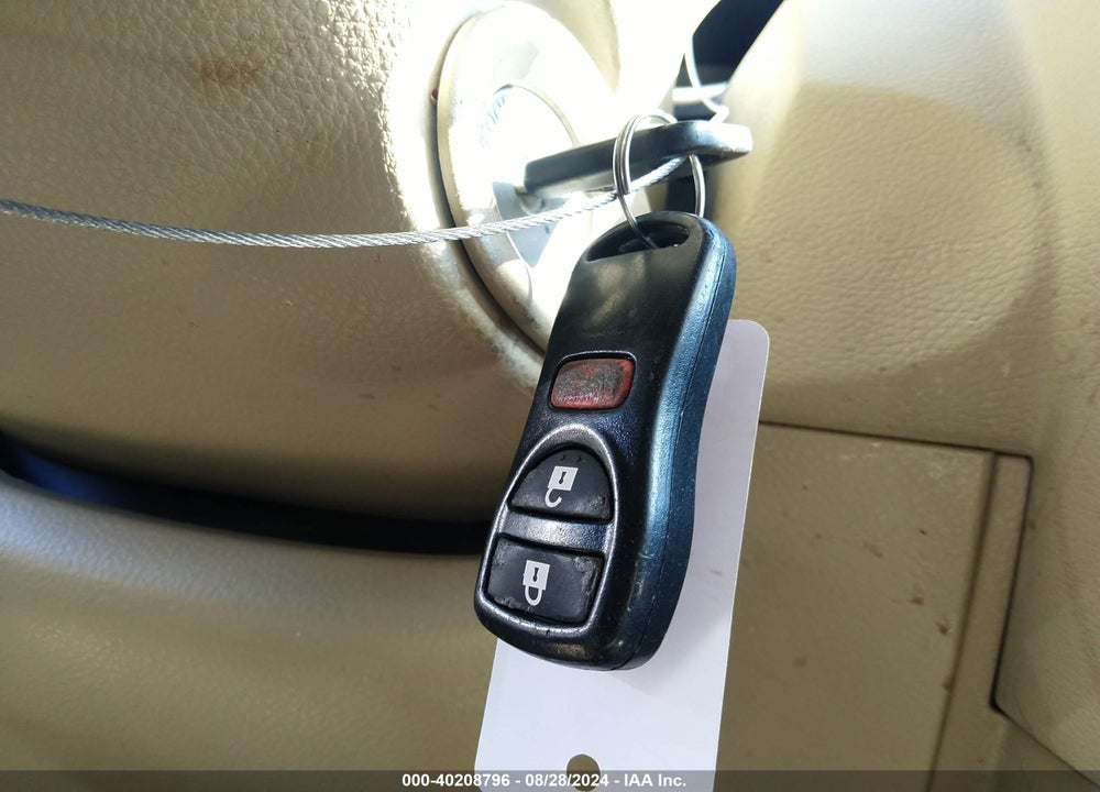 2007 NISSAN VERSA 1.8SL VIN: 3N1BC13E67L366932