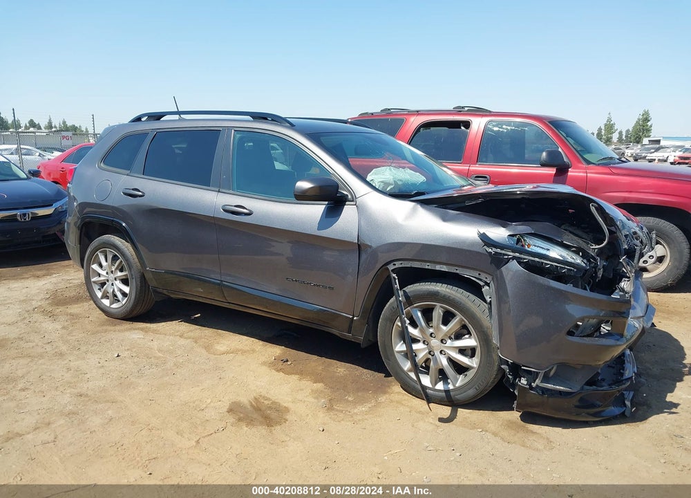 2018 JEEP CHEROKEE LATITUDE TECH CONNECT FWD VIN: 1C4PJLCB0JD615345