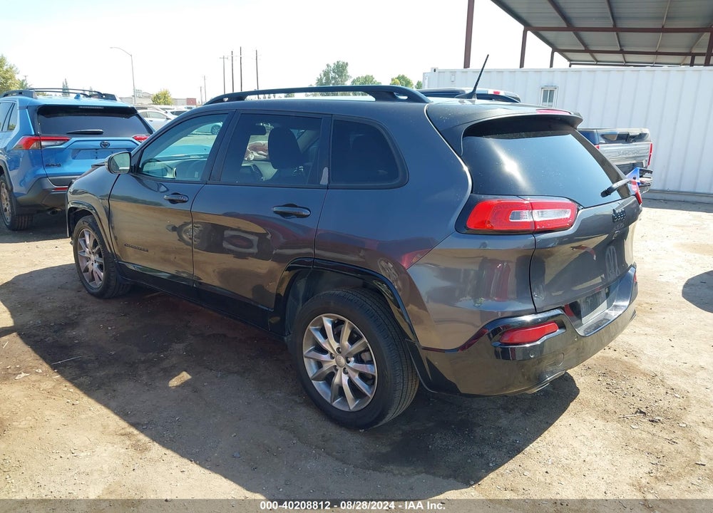 2018 JEEP CHEROKEE LATITUDE TECH CONNECT FWD VIN: 1C4PJLCB0JD615345