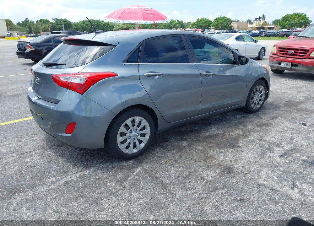 2016 HYUNDAI ELANTRA GT VIN: KMHD35LH6GU303970