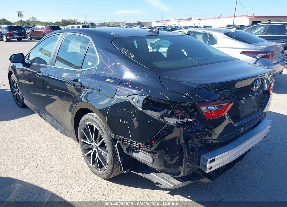 2024 TOYOTA CAMRY SE VIN: 4T1G11AK6RU856115