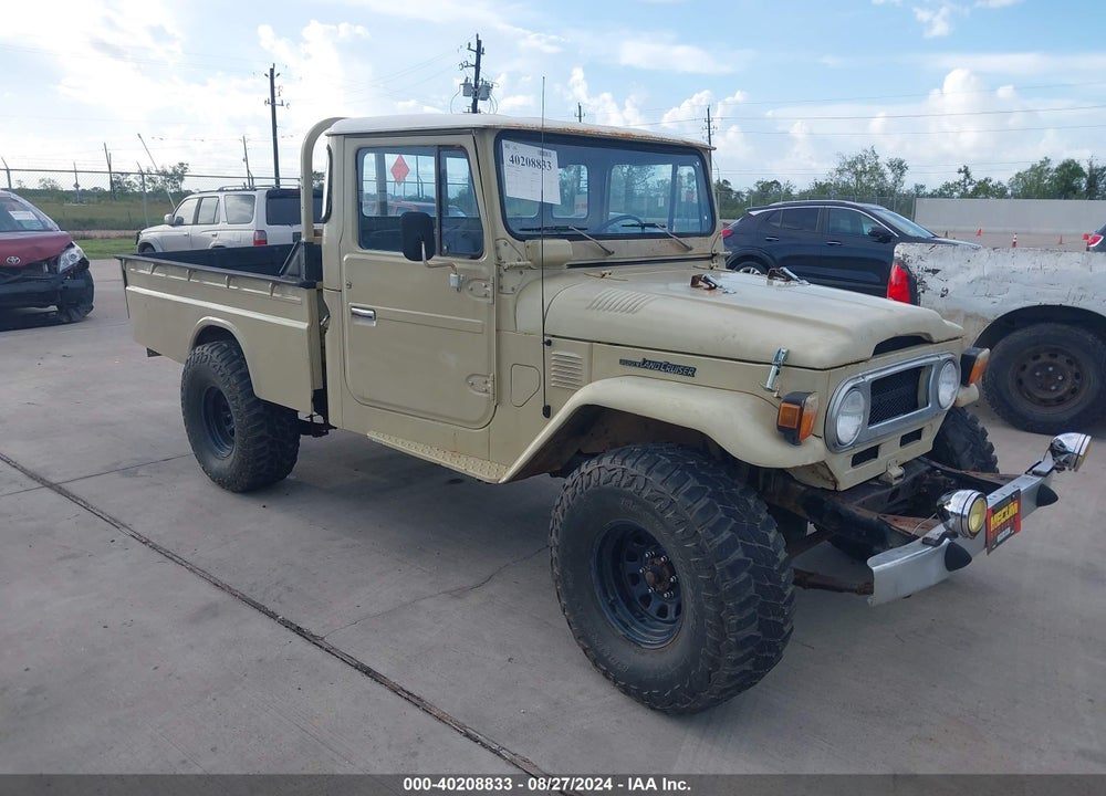 1977 TOYOTA PICKUP VIN: FJ45151361