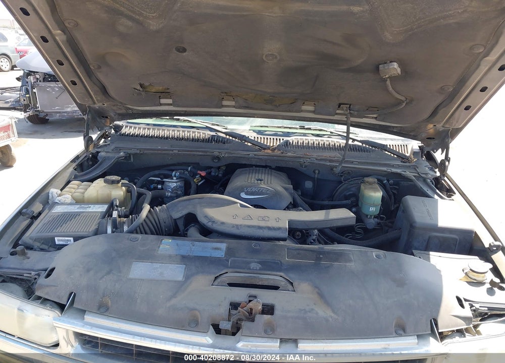 2002 CHEVROLET TAHOE VIN: 1GNEC13T82R135922