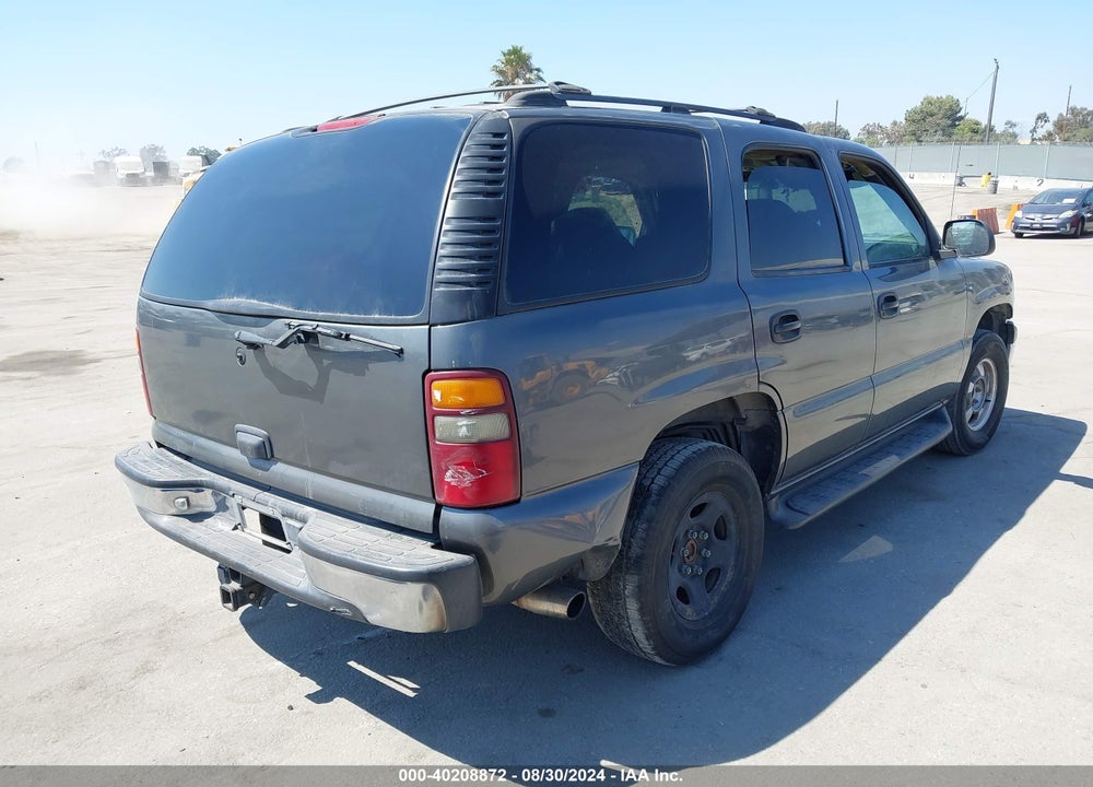 2002 CHEVROLET TAHOE VIN: 1GNEC13T82R135922