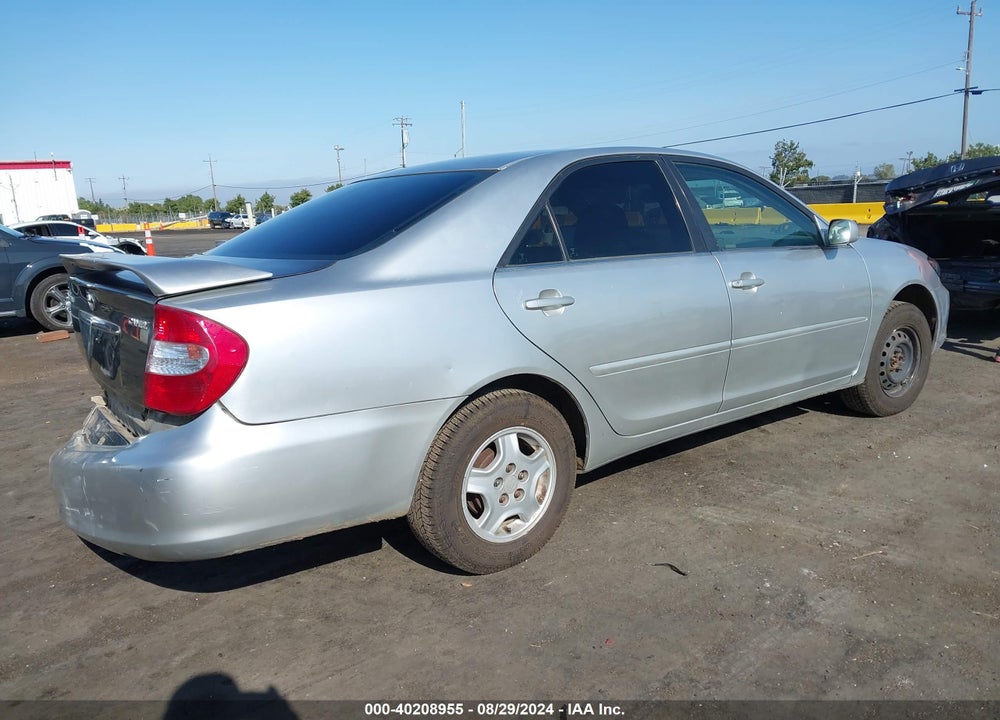 2003 TOYOTA CAMRY LE VIN: 4T1BE32K03U648506