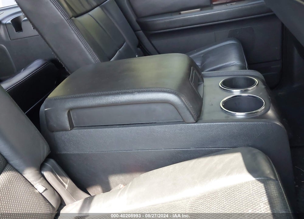 2011 LINCOLN NAVIGATOR VIN: 5LMJJ2J51BEJ07340