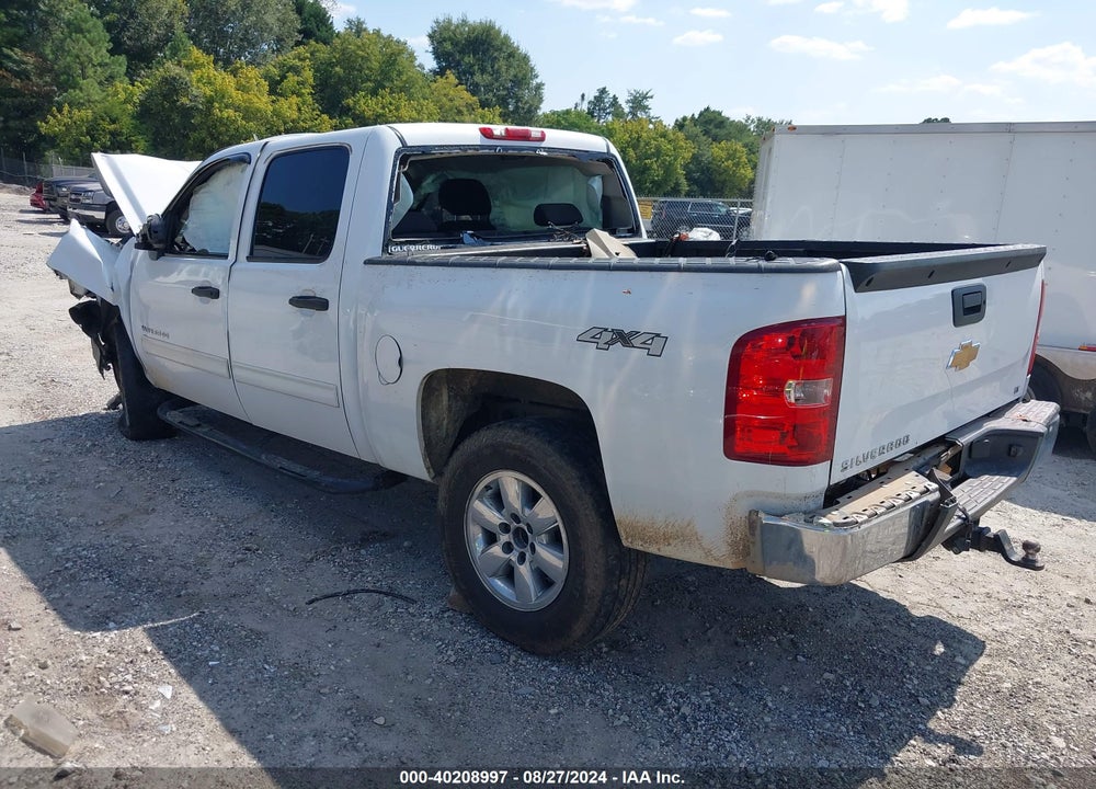 2013 CHEVROLET SILVERADO 1500 LT VIN: 3GCPKSE79DG305878