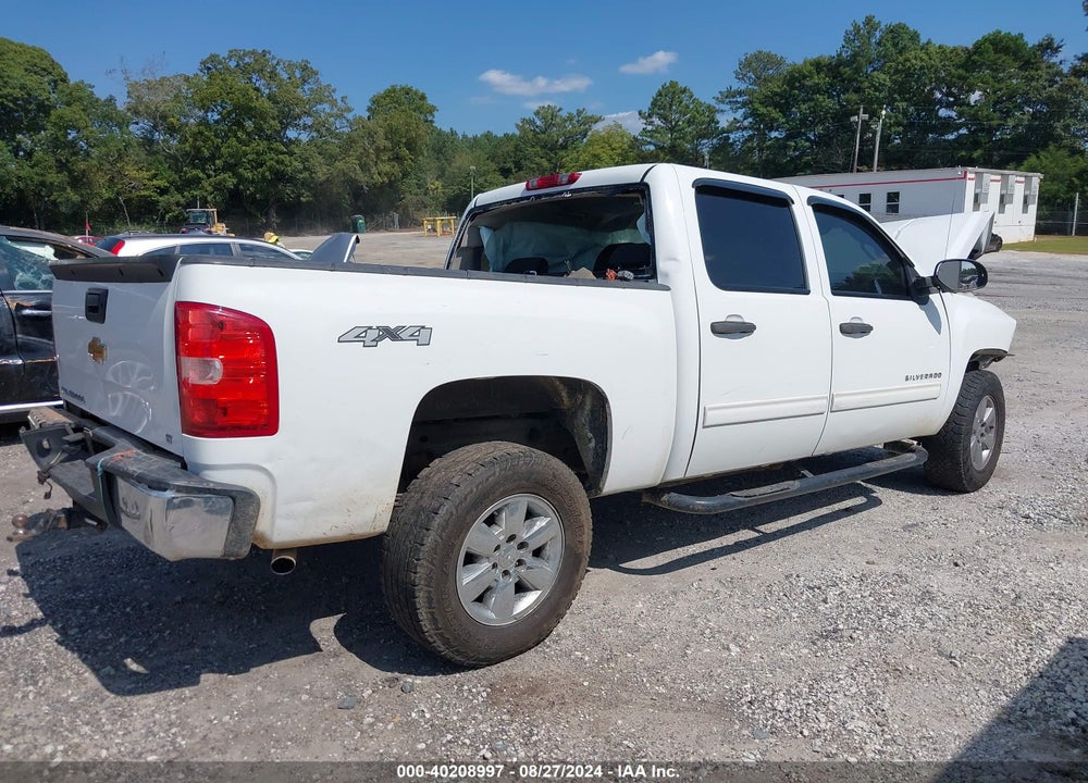 2013 CHEVROLET SILVERADO 1500 LT VIN: 3GCPKSE79DG305878