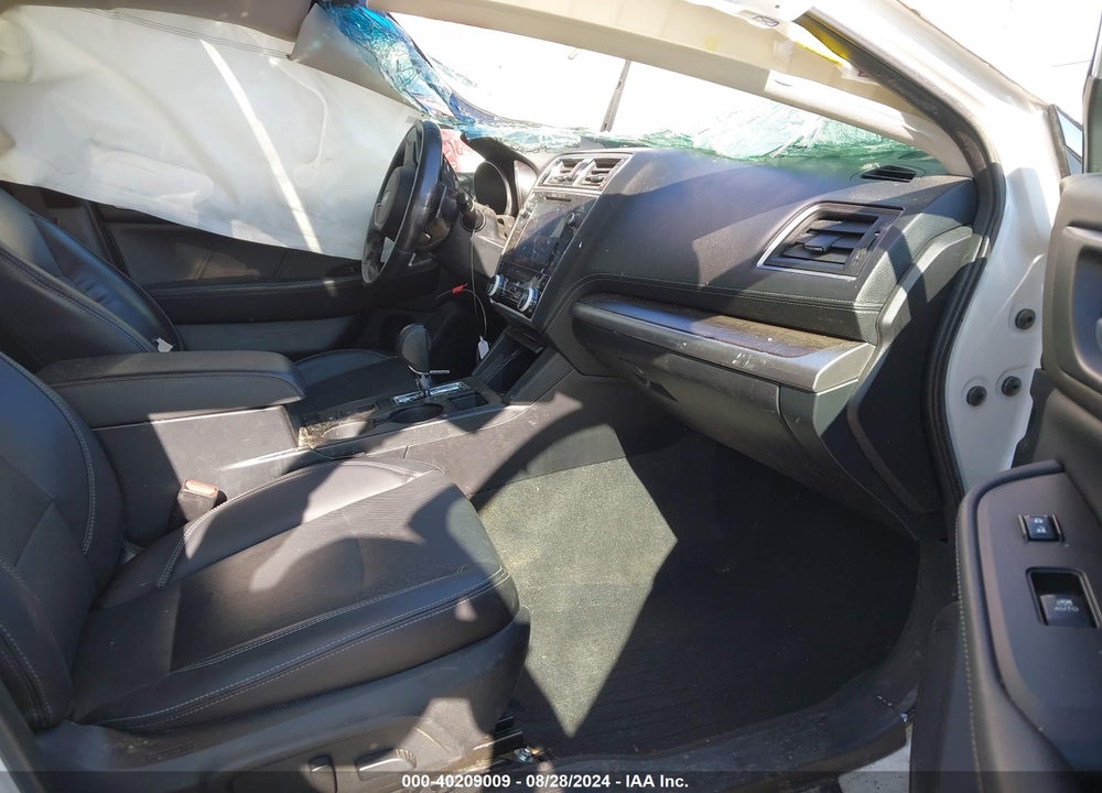 2018 SUBARU LEGACY 2.5I LIMITED VIN: 4S3BNAN64J3032222