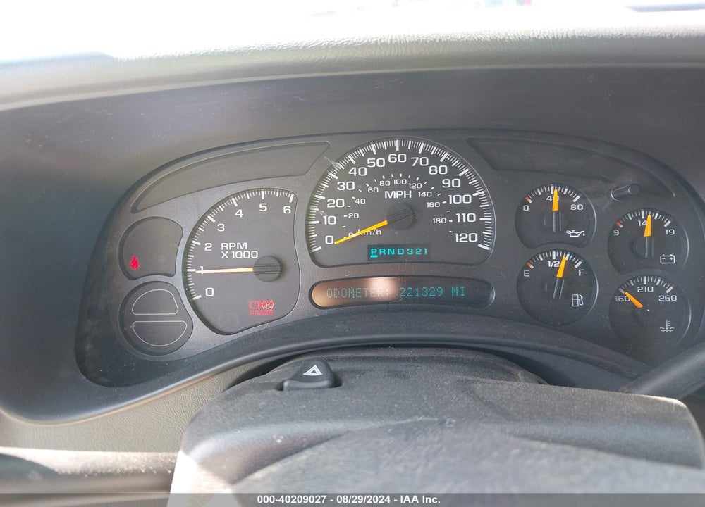 2005 CHEVROLET SILVERADO 1500 LS VIN: 2GCEK13T051156742
