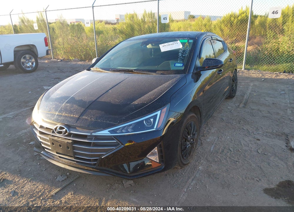 2020 HYUNDAI ELANTRA SE VIN: 5NPD74LF1LH617936