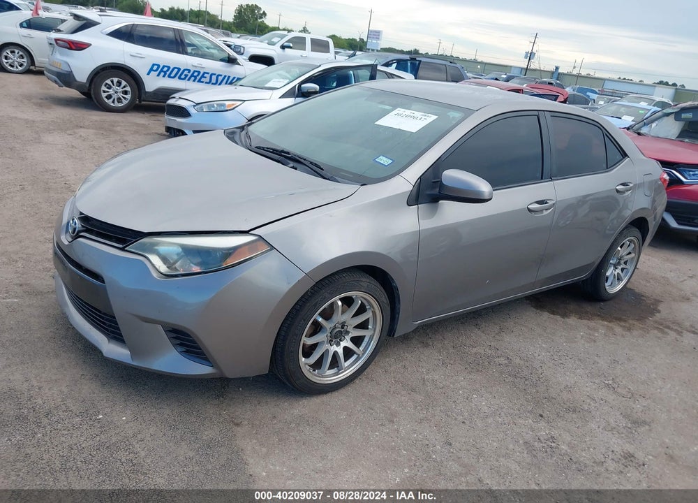 2015 TOYOTA COROLLA LE VIN: 5YFBURHE7FP272108