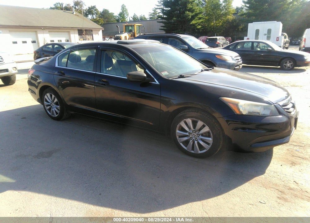 2011 HONDA ACCORD 2.4 EX-L VIN: 1HGCP2F85BA104077
