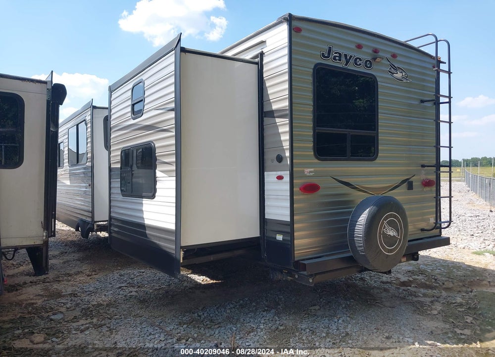 2018 TRAILER JAYCO TRAVEL VIN: 1UJBJ0BTXJ1TR0839