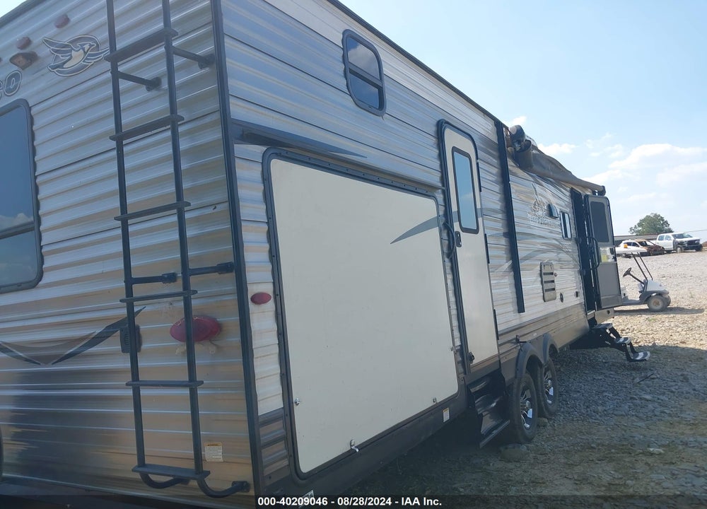 2018 TRAILER JAYCO TRAVEL VIN: 1UJBJ0BTXJ1TR0839