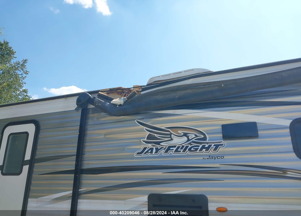 2018 TRAILER JAYCO TRAVEL VIN: 1UJBJ0BTXJ1TR0839