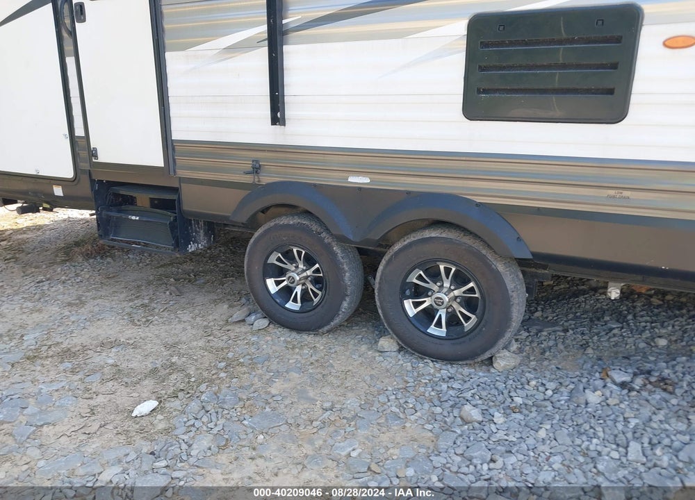 2018 TRAILER JAYCO TRAVEL VIN: 1UJBJ0BTXJ1TR0839