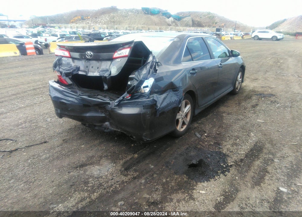 2012 TOYOTA CAMRY SE VIN: 4T1BF1FK5CU020761