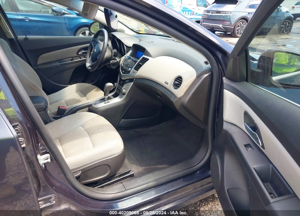 2014 CHEVROLET CRUZE 1LT AUTO VIN: 1G1PC5SB8E7471340