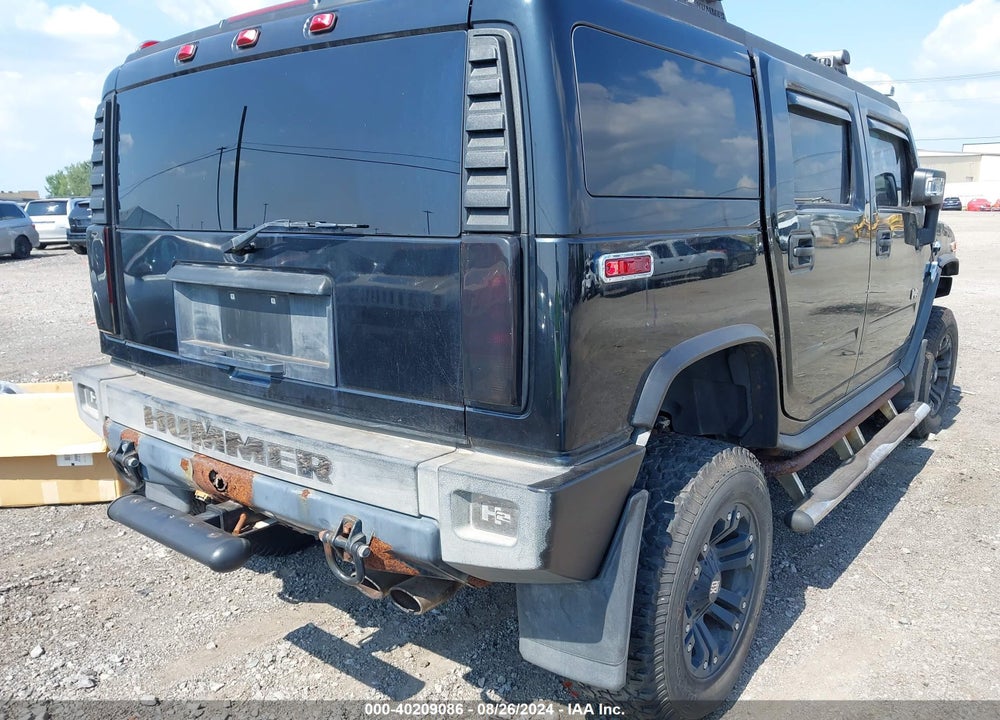 2005 HUMMER H2 SUV VIN: 5GRGN23U75H100498
