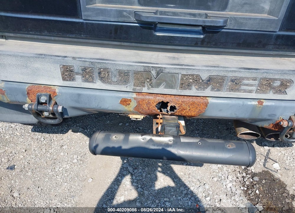 2005 HUMMER H2 SUV VIN: 5GRGN23U75H100498