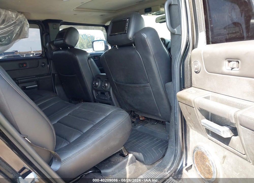 2005 HUMMER H2 SUV VIN: 5GRGN23U75H100498