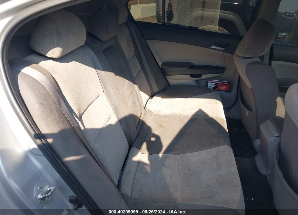 2010 HONDA ACCORD 2.4 LX VIN: 1HGCP2F32AA156513