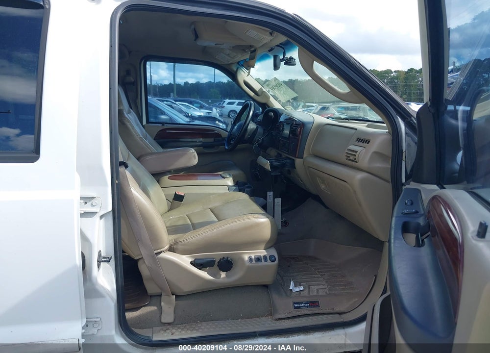 2005 FORD F-250 LARIAT/XL/XLT VIN: 1FTSW21P25EA58281