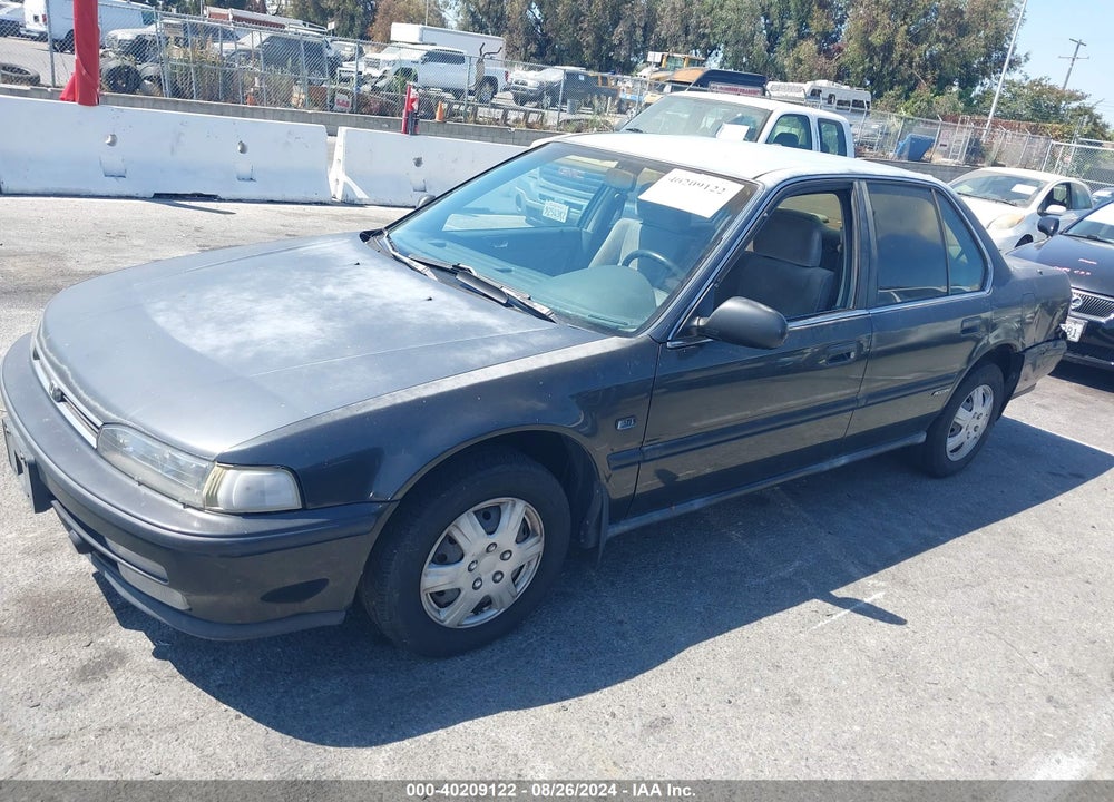 1992 HONDA ACCORD LX/EX VIN: JHMCB7651NC040580