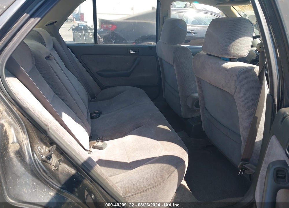 1992 HONDA ACCORD LX/EX VIN: JHMCB7651NC040580