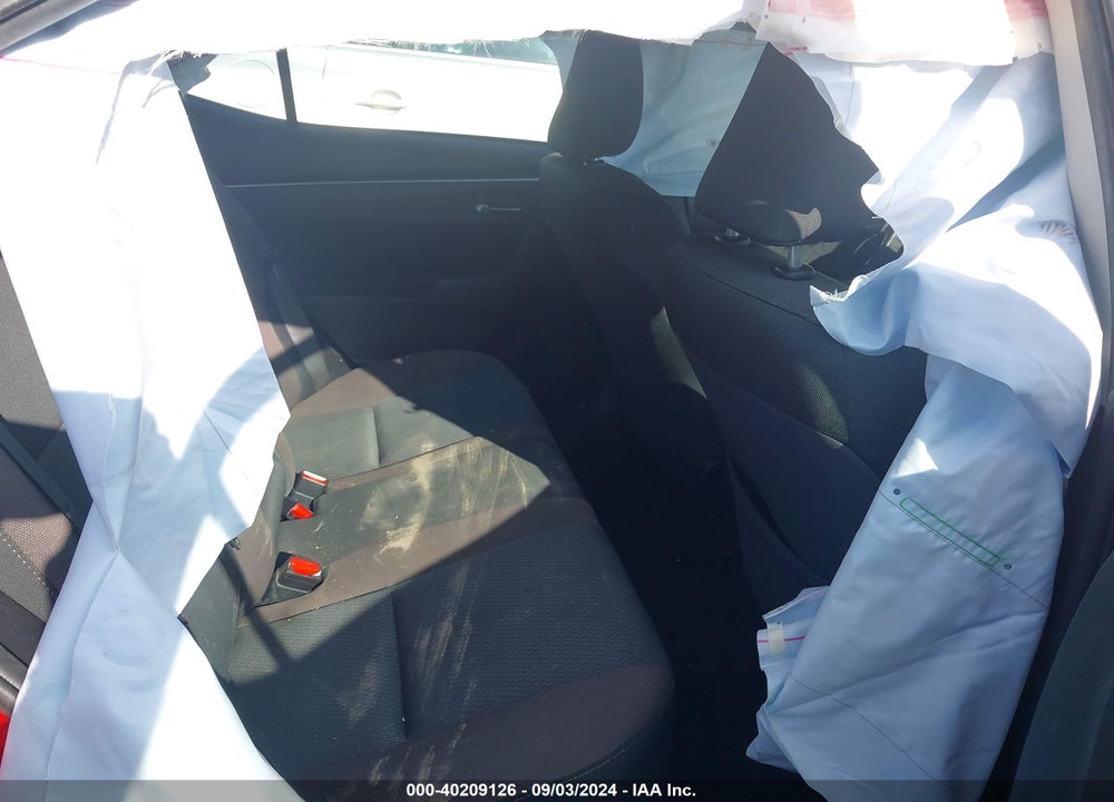 2019 TOYOTA COROLLA LE VIN: 2T1BURHEXKC199150