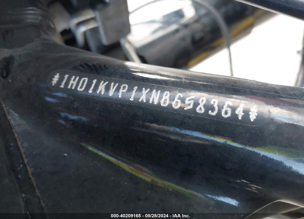2022 HARLEY-DAVIDSON FLHRXS VIN: 1HD1KVP1XNB658364